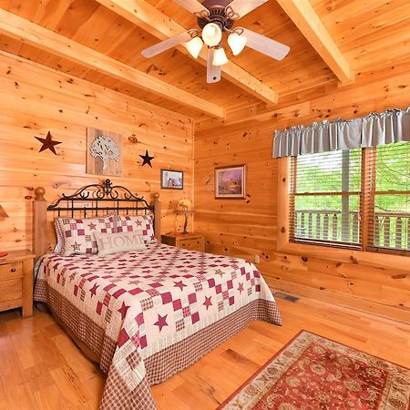 Almost Heaven Villa Pigeon Forge Bagian luar foto